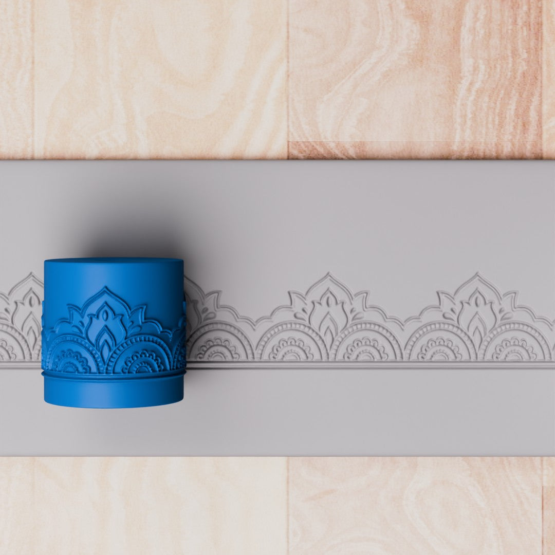 بكرة نقش أنيقة لحدود ماندالا